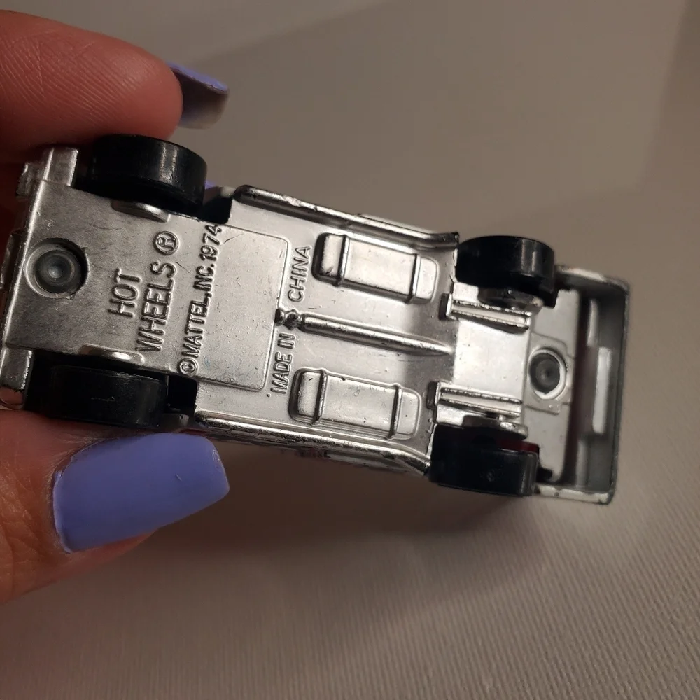 Vintage 1974- Medic Hot Wheel